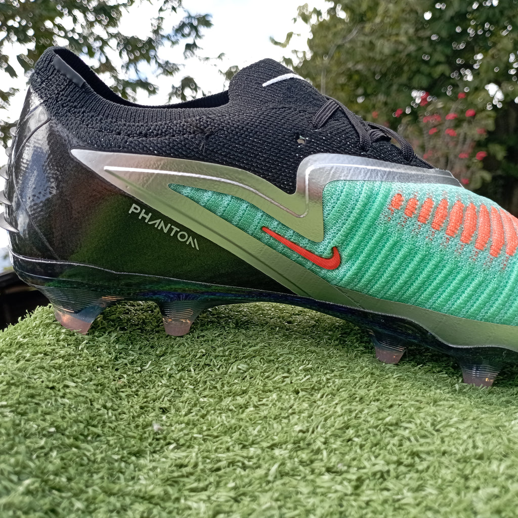 Phantom 6 Low Elite — Verde y Negro (FG, césped natural)