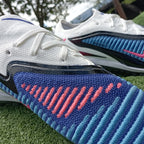 NIke Phantom GX 6 TF blanco azul micros