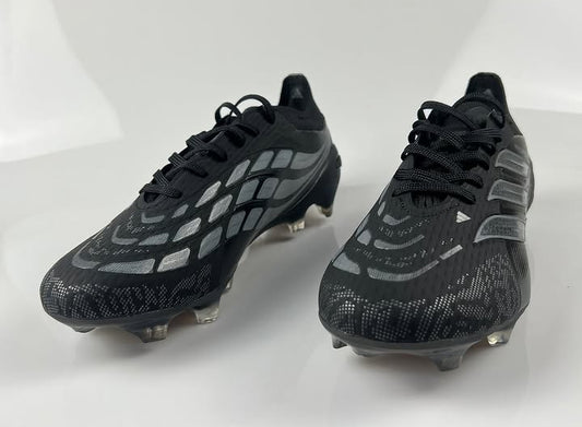 PREDATOR 26 BLACK OUT