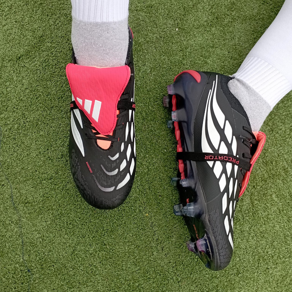Predator Elite FT — Negro y Blanco (FG, césped natural)