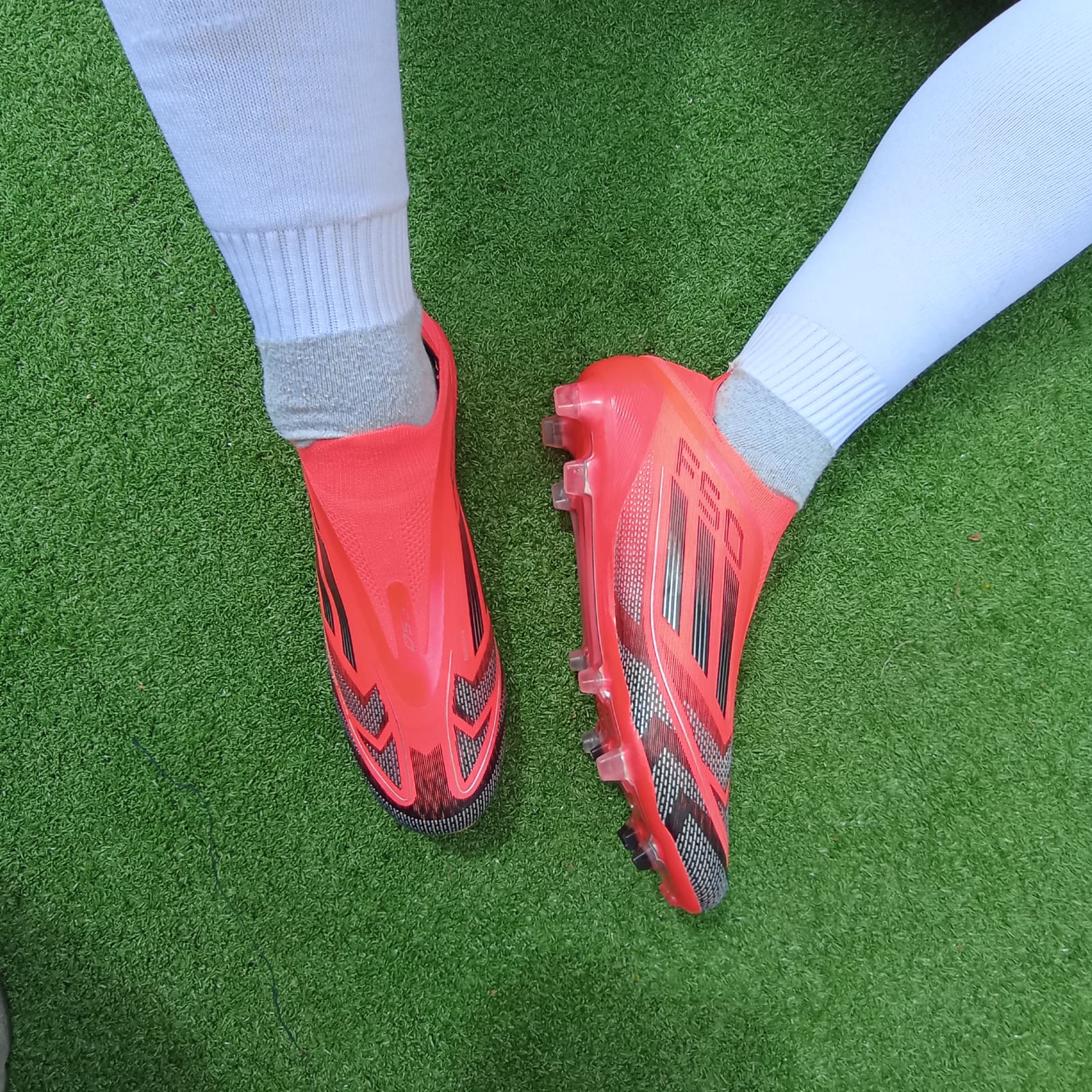 Adidas F50 rojo