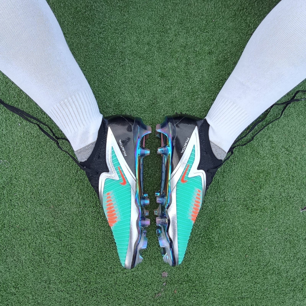 Phantom 6 Low Elite — Verde y Negro (FG, césped natural)