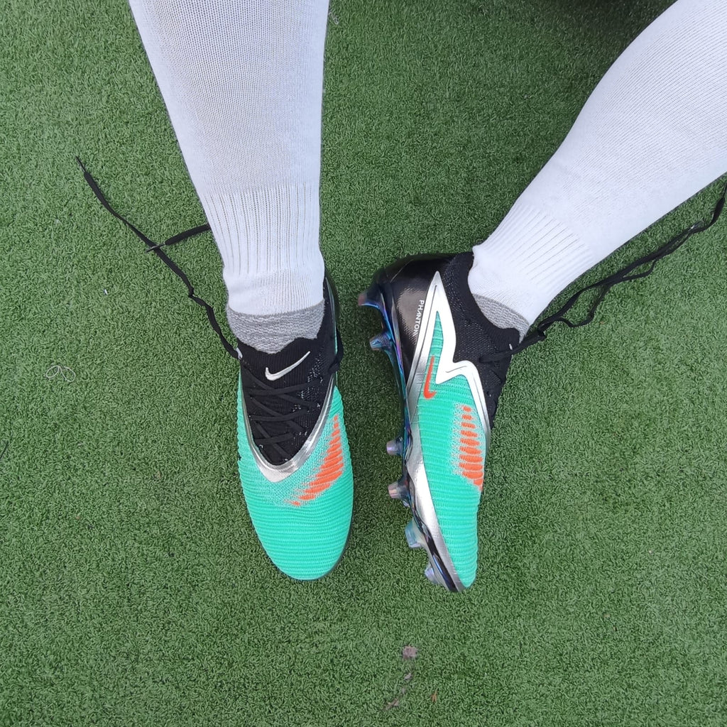 Phantom 6 Low Elite — Verde y Negro (FG, césped natural)